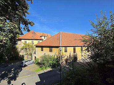 S26-04-093: Ortsstraße 1
							07806 Lausnitz bei Neustadt an der Orla