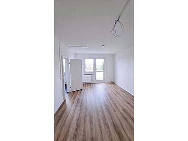 S26-04-060: Gnetscher Straße 14 - 17
							06369 Südliches Anhalt