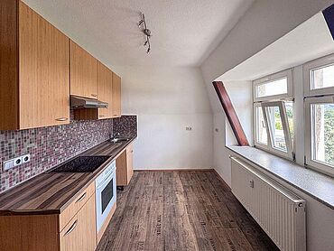 S26-03-002: Flensburger Straße 42
							01157 Dresden