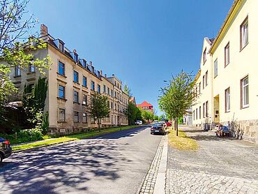 S26-03-033: Weißenberger Straße 8
							02708 Löbau