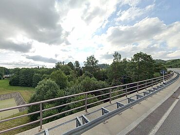 I26-16-021: S282;
		08144 Hirschfeld