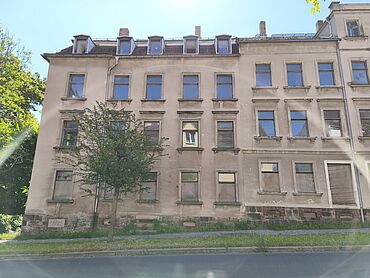S26-03-033: Weißenberger Straße 8
		02708 Löbau