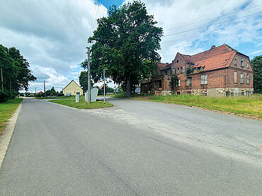 N26-03-029: Straße der Einheit 5
		19300 Kremmin