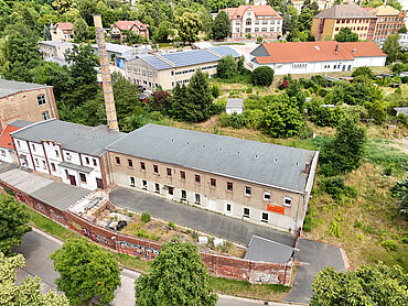 S25-03-019: Stadtbadstraße 40
							04741 Roßwein