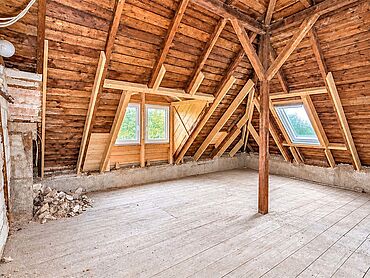 S26-04-043: Veitenhäuser 1
							08233 Treuen