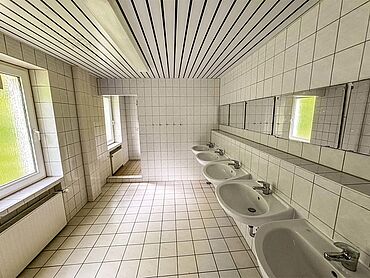 S26-03-053: Markersbachstr. 3
							08262 Muldenhammer
