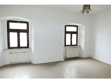 S23-01-048: Große Burgstraße 11
							06667 Weißenfels