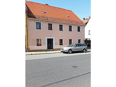 P20-04-018: Ernst-Thälmann-Straße 4
							02627 Weißenberg
