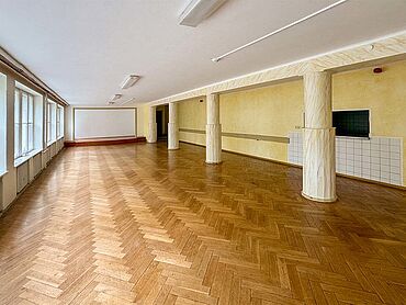 S26-03-053: Markersbachstr. 3
							08262 Muldenhammer