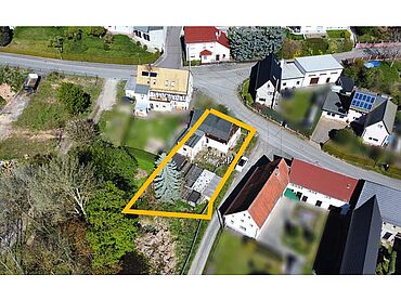 S26-03-080: Zur Lobige 36
							04626 Schmölln
