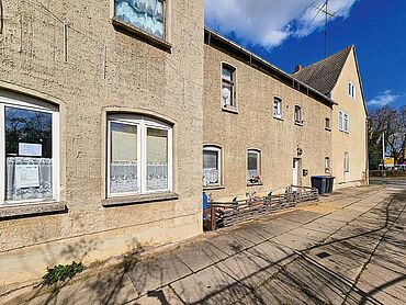 S26-03-062: Radegaster Str. 4
							06780 Zörbig