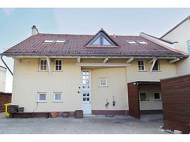 W26-03-017: Pfaffenhofstraße 8a
							61130 Nidderau 