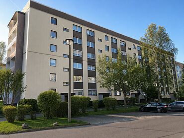 S26-03-044: Schulstraße 18
		08132 Mülsen