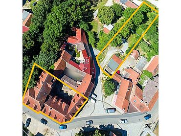 S26-03-096: Zur Hauptstraße 2 und 6
		99996 Unstruttal