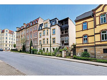 S26-04-070: Geraer Straße 10
							06712 Zeitz