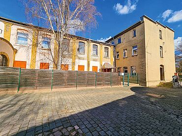 S26-02-018: Radegaster Str. 8
							06780 Zörbig