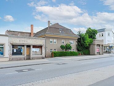 S26-04-001: Pirnaer Straße 3
							01809 Heidenau