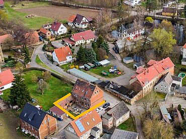 S26-02-007: Schulstraße 7a
							06712 Kretzschau