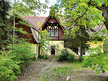 D26-02-054: Am Deulowitzer See 1
							03172 Schenkendöbern