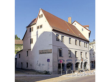 S23-01-048: Große Burgstraße 11
							06667 Weißenfels
